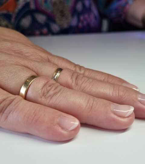 gelnagels met french manicure (off white) 1